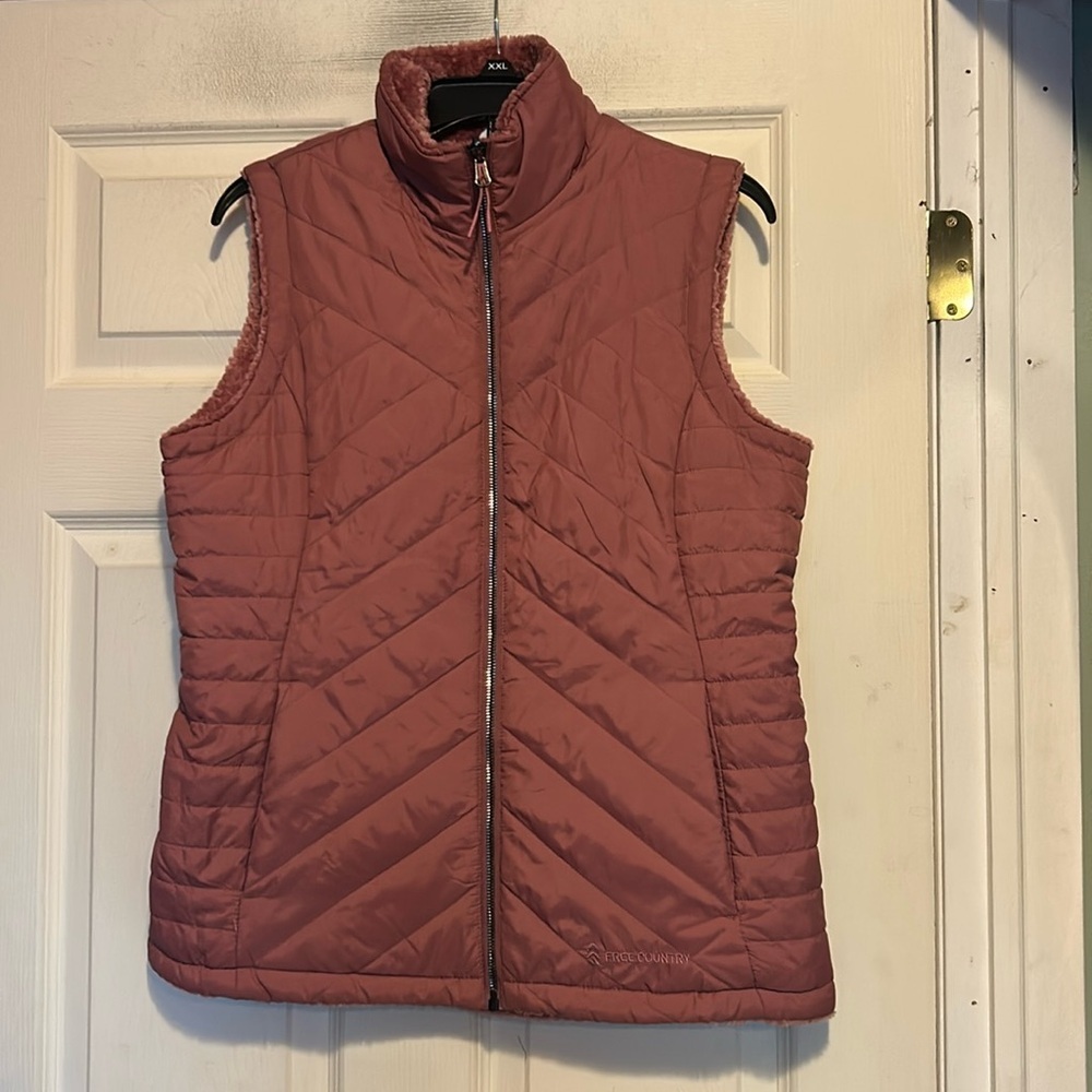 Free Country Reversible Vest Size Medium Pink